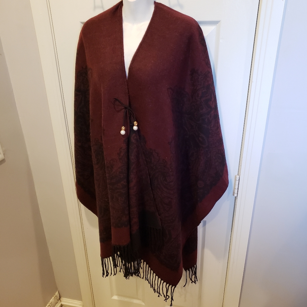 NWOT Andrew Marc Cape / Poncho